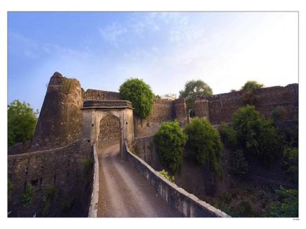 Fort Begu Hotel Begun Exterior foto